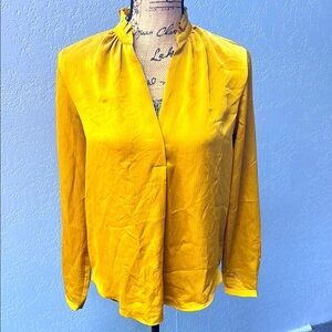 Ann Taylor xSmall gold yellow  Women's Top